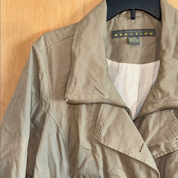 Kenneth Cole Reaction Tan Double-Breasted Short Trench Coat XL - Picture 2 of 6